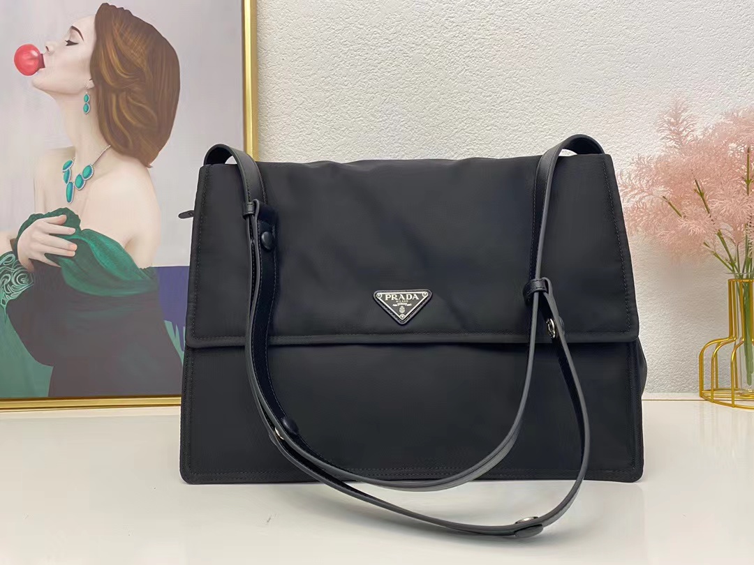 20240325 PRADA 聯名