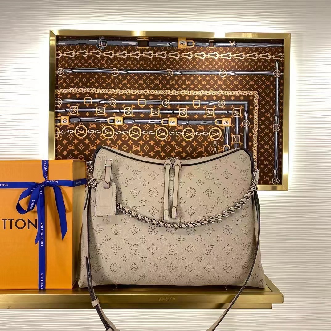 20240403 LV M24133全皮手提肩背包 海外專櫃原單代購 專櫃官網同步在售