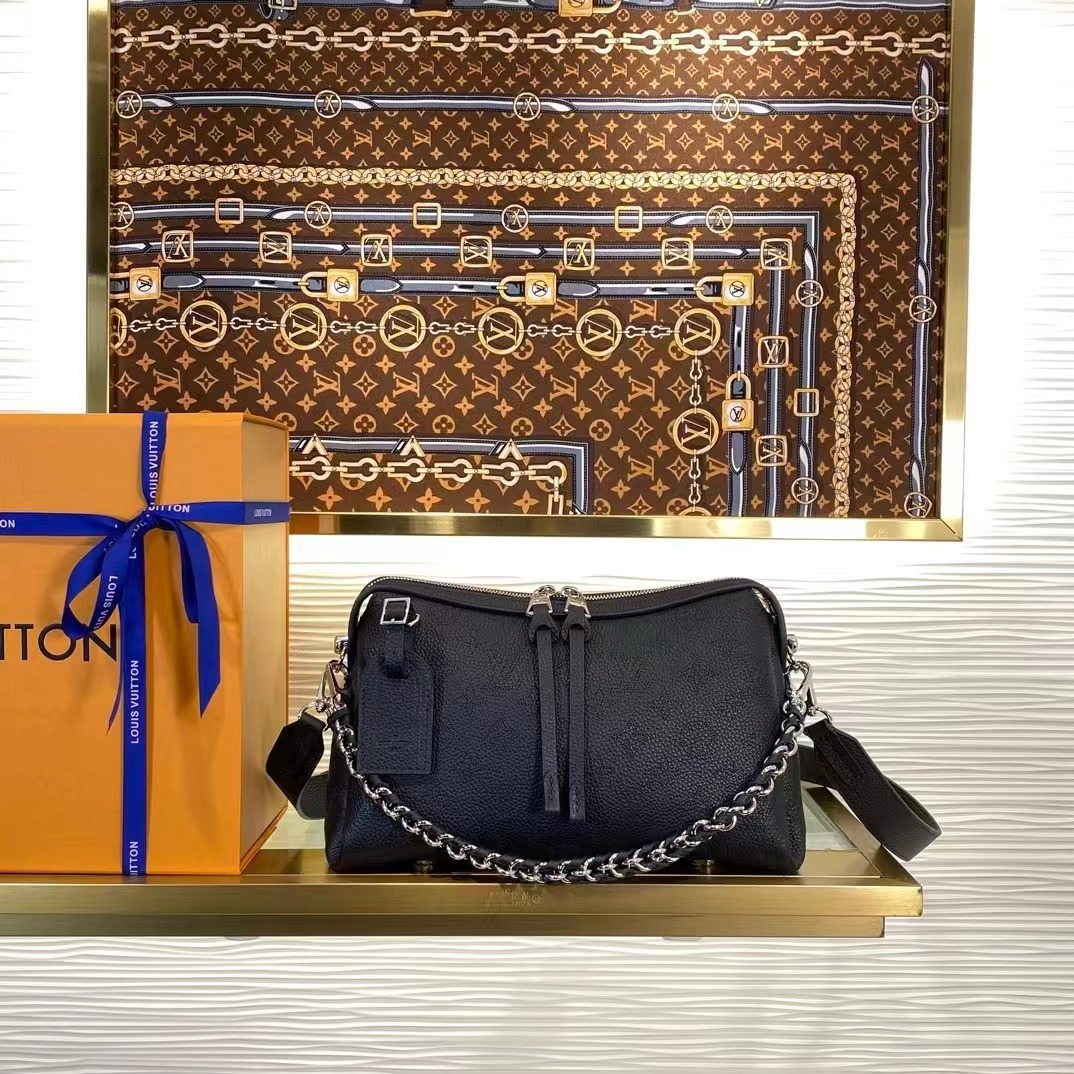 20240403 LV M24114全皮手提肩背包 海外專櫃原單代購 專櫃官網同步在售