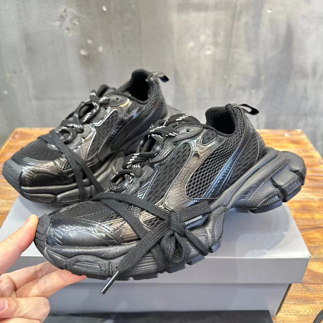 20240414 巴黎世家 潮流老爹胖胖沙灘涼鞋 海外原單 歐美代購 共2色