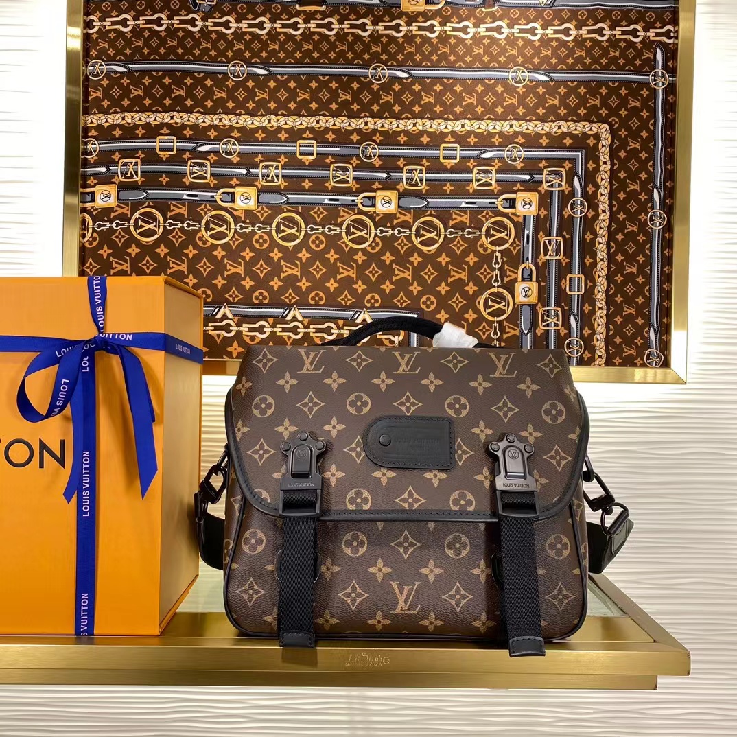 20240416 LV M46972老花翻蓋郵差包 海外原單 歐美代購 專櫃同步在售