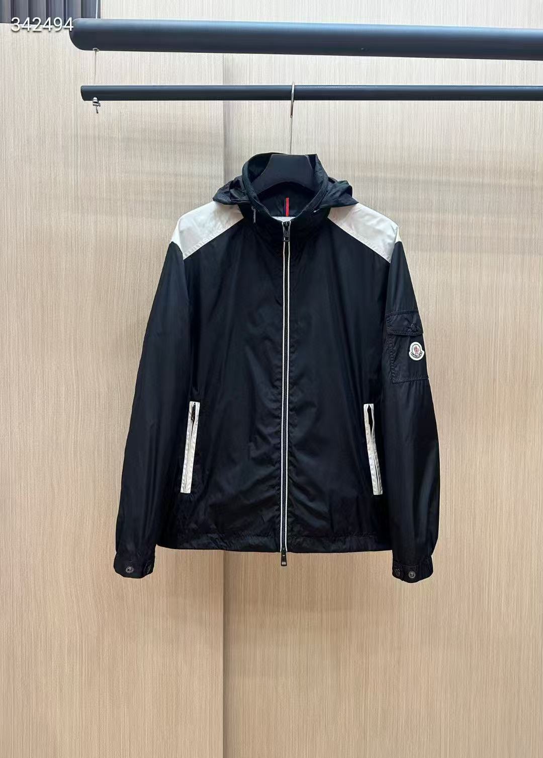 20250218 蒙口潮流T恤短袖時尚T恤外套 海外原單免稅平行輸入 歐美代購 台北101專櫃官網同步在售