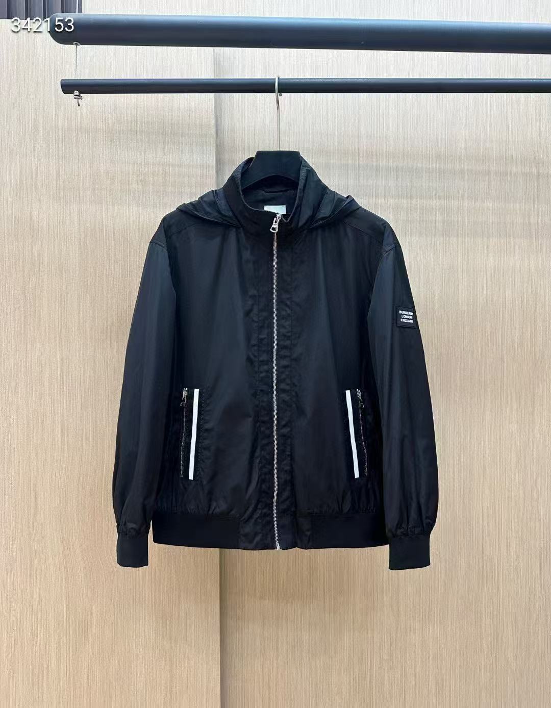 20250218 Burberry潮流T恤短袖時尚T恤外套 海外原單免稅平行輸入 歐美代購 台北101專櫃官網同步在售