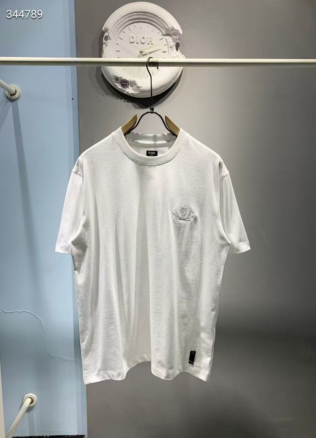 20250224 FENDI芬迪潮流短袖短T 海外原單免稅平行輸入 歐美代購 台北101專櫃官網同步在售