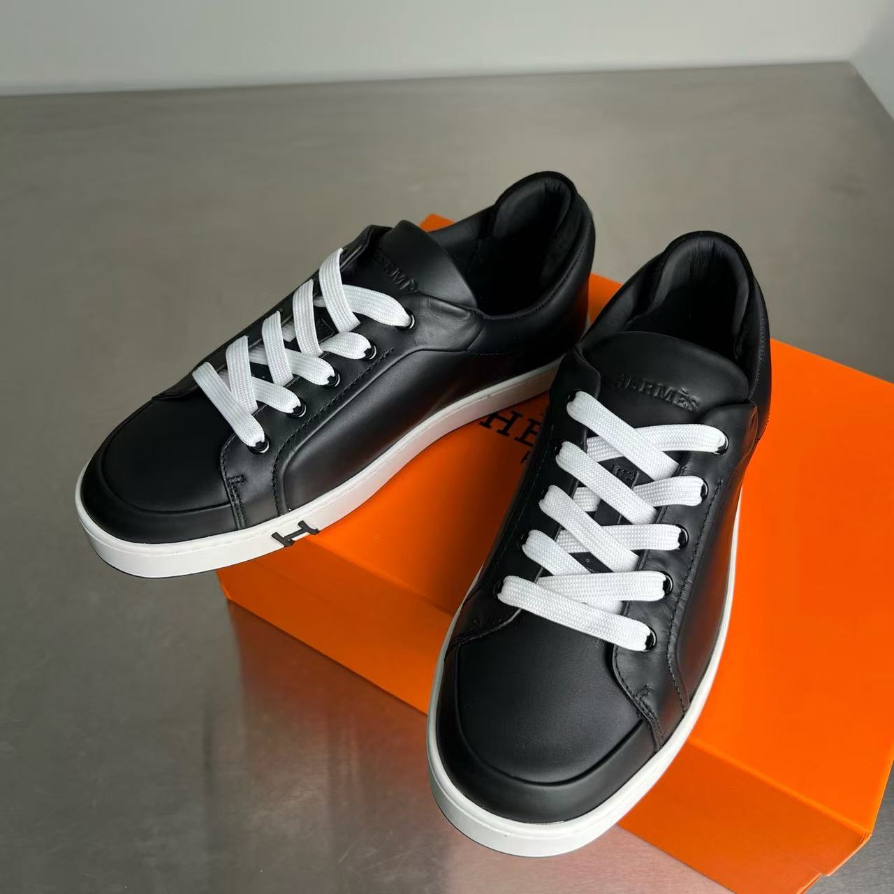 20250414 Herm&egrave;s愛馬仕 潮流休閒運動鞋 海外原單免稅平行輸入 歐美代購 台北101專櫃官網同步在售