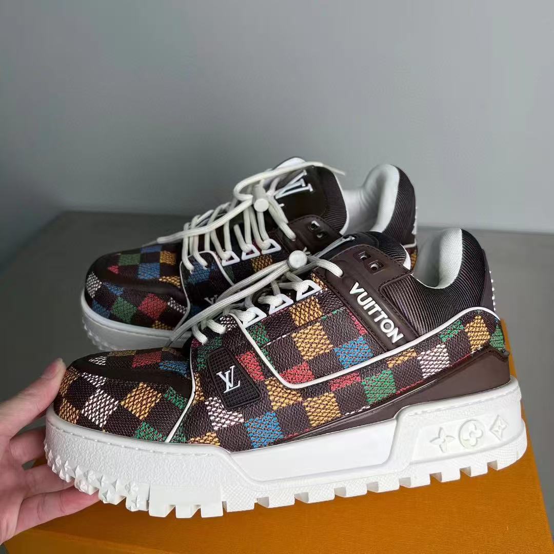 LV 2025 潮流休閒時尚運動鞋 海外原單免稅平行輸入 歐美代購 台北101專櫃官網同步在售