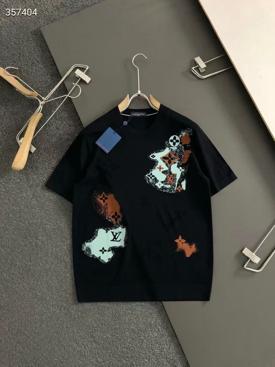 20250416 LV 潮流短袖短T 海外原單免稅平行輸入 歐美代購 台北101專櫃官網同步在售